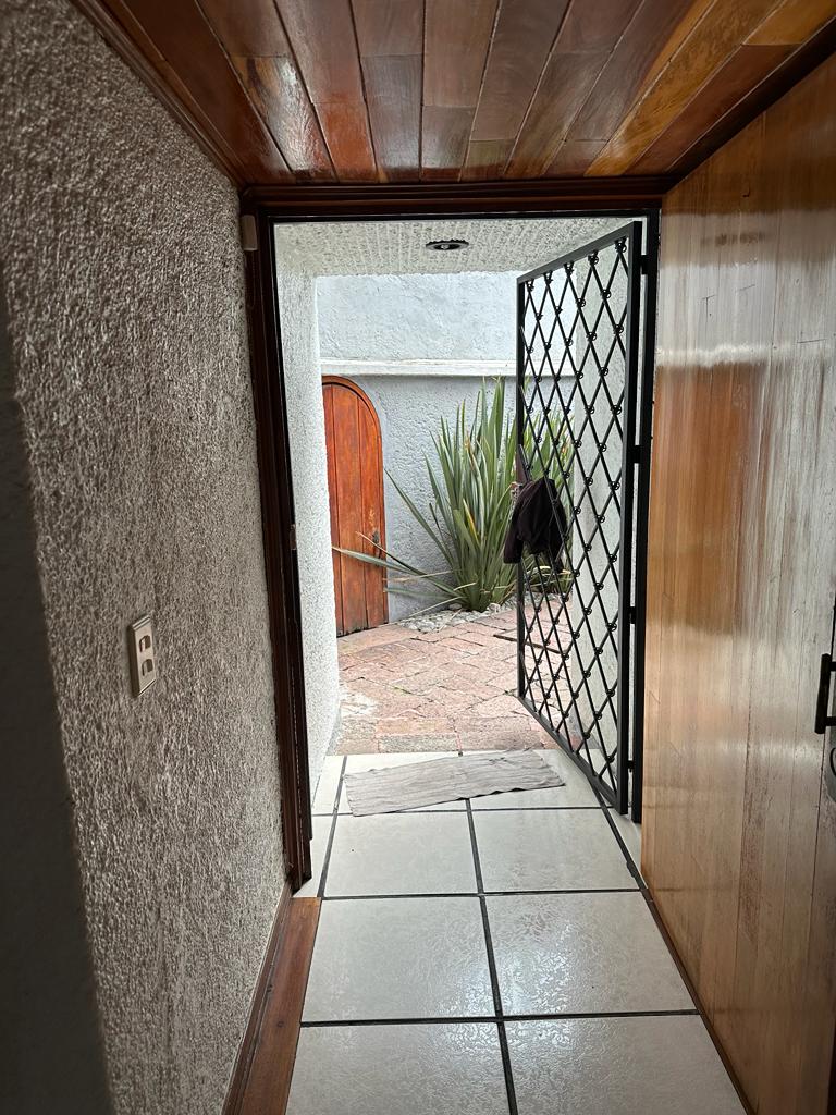 Coyoacán, Ciudad de México, 3 Bedrooms Bedrooms, ,3 BathroomsBathrooms,Casa,En Venta,1621